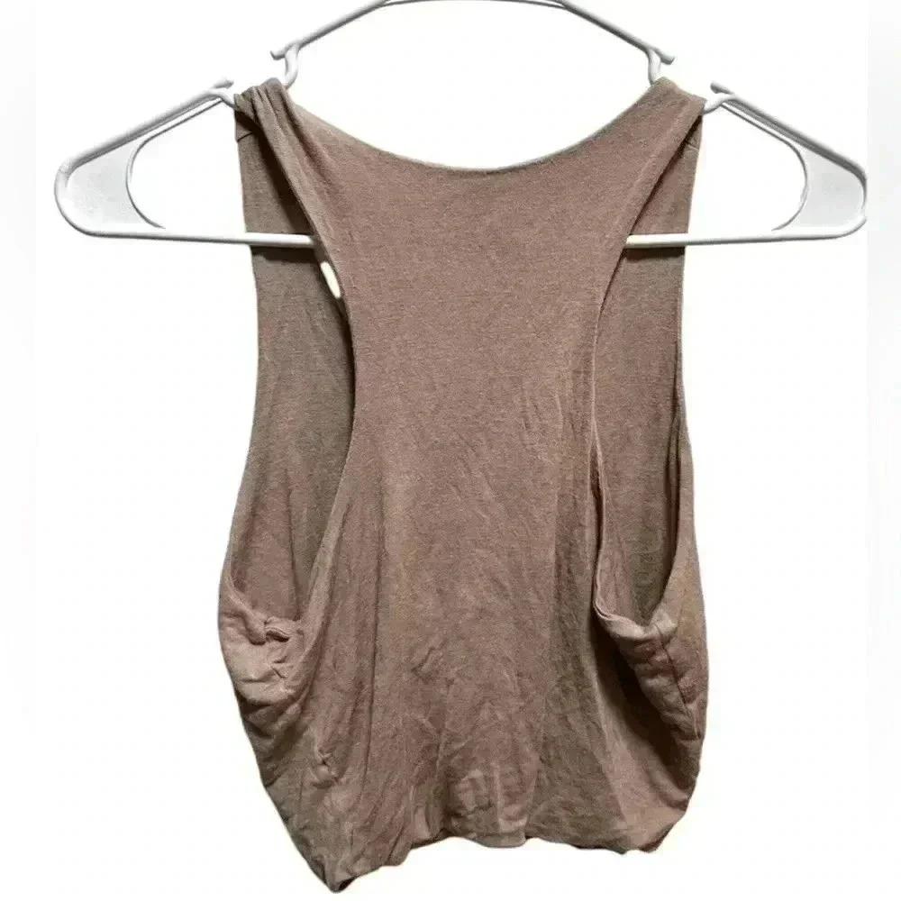 Tan Mezzanine stretchy crop tank top! - Picture 2 of 3